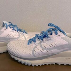 *New* Nike Air Pegasus Trail 4 (Womens)